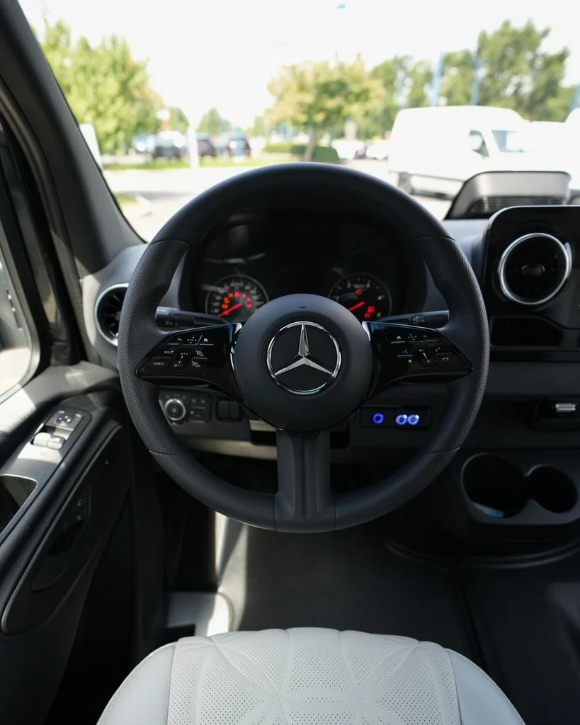 Used 2026 Obsidian Black Metallic Mercedes-Benz Cargo 170 WB image 8