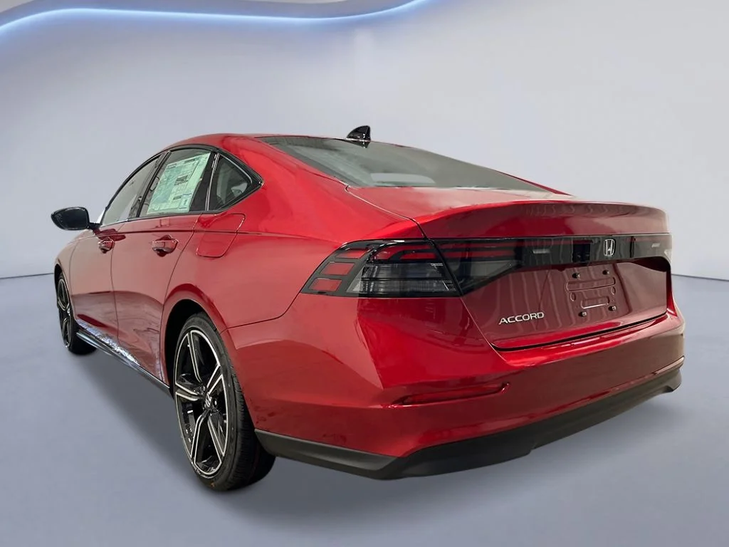 New 2026 Radiant Red Metallic Honda SE 1.5T image 3