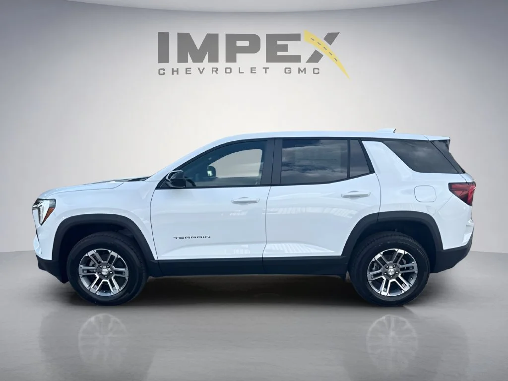 New 2027 Summit White GMC Elevation image 2