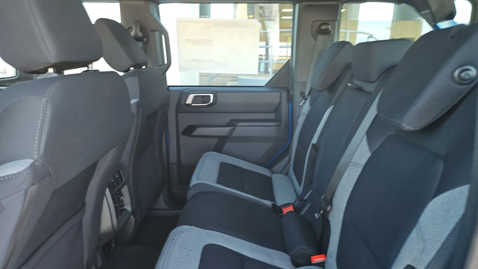 New 2025 Velocity Blue Metallic Ford Base 4WD image 8