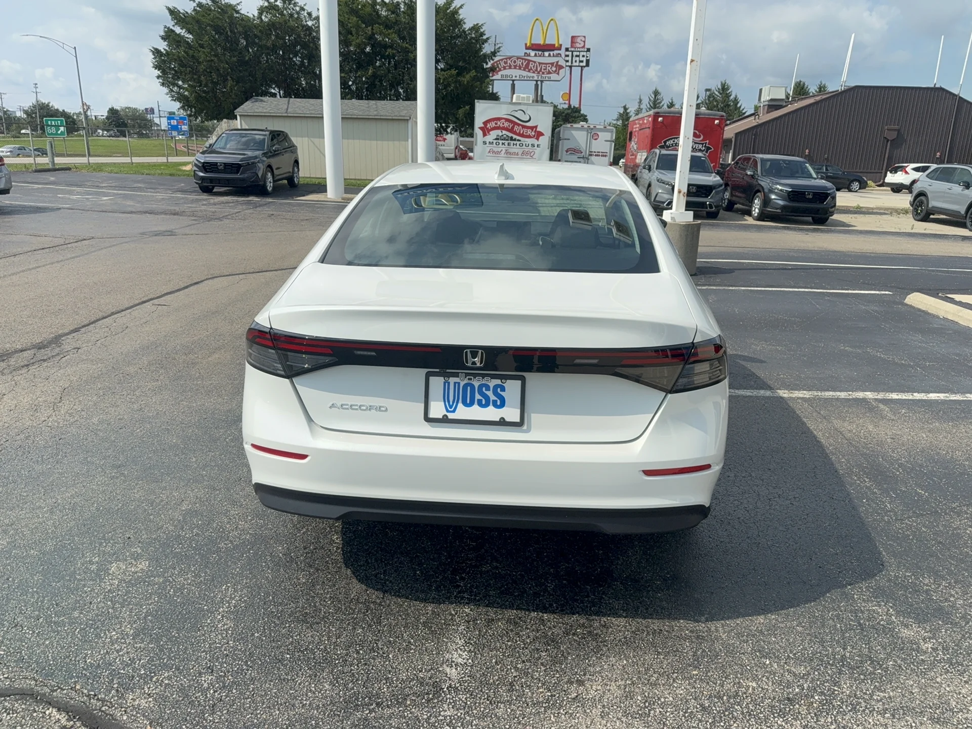 New 2026 Platinum White Pearl Honda LX image 6