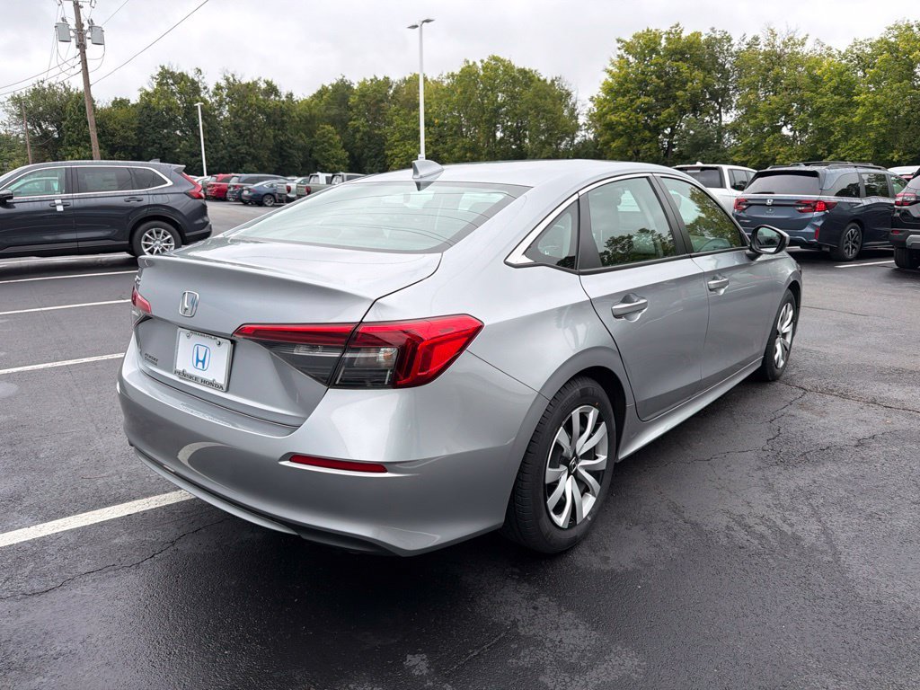 Certified Used 2024 Lunar Silver Metallic Honda LX image 5