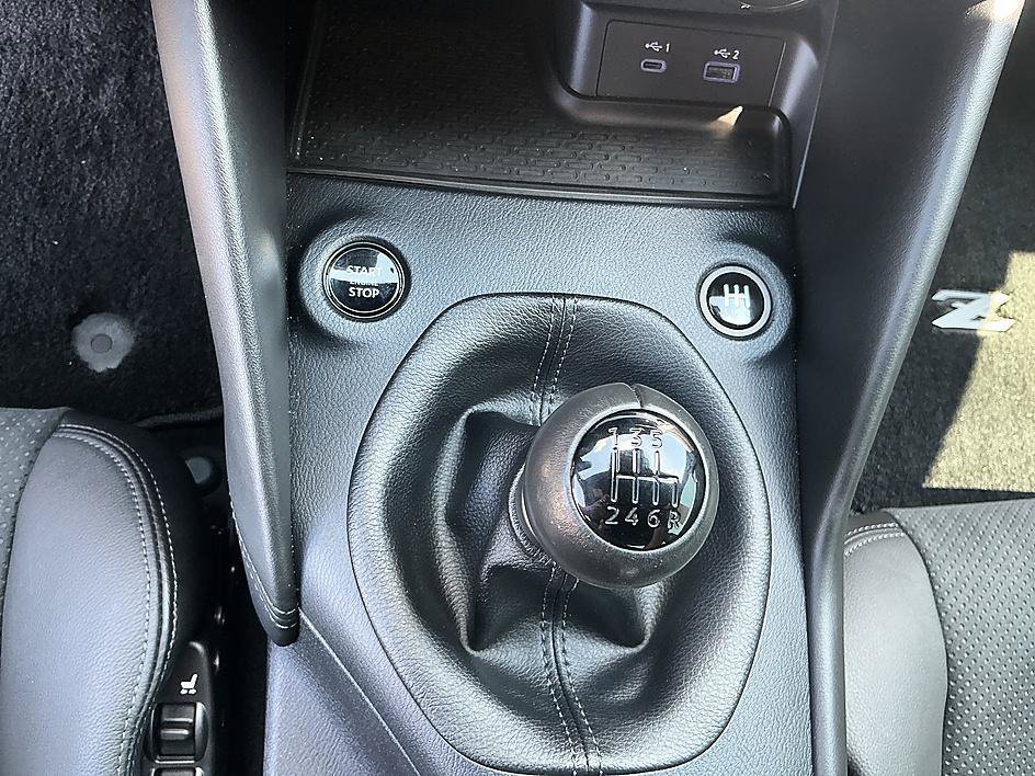 Used 2024 Brilliant Silver/Super Black Nissan Performance image 21
