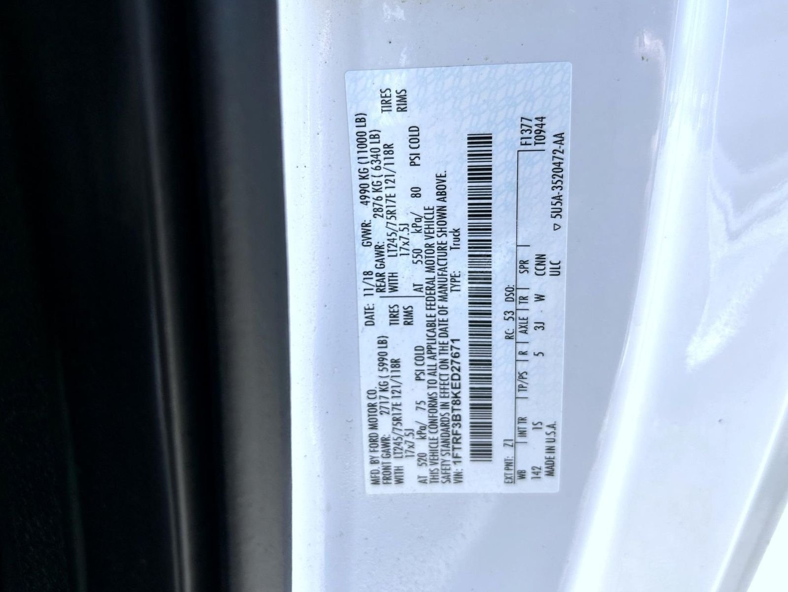 Used 2019 White Ford XL image 21