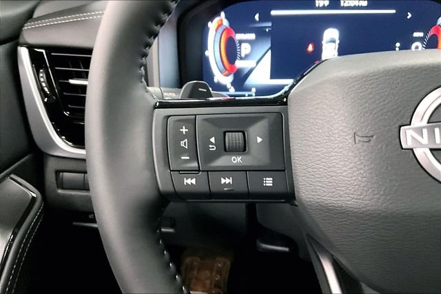 2025 Nissan Rogue SL - Photo 22