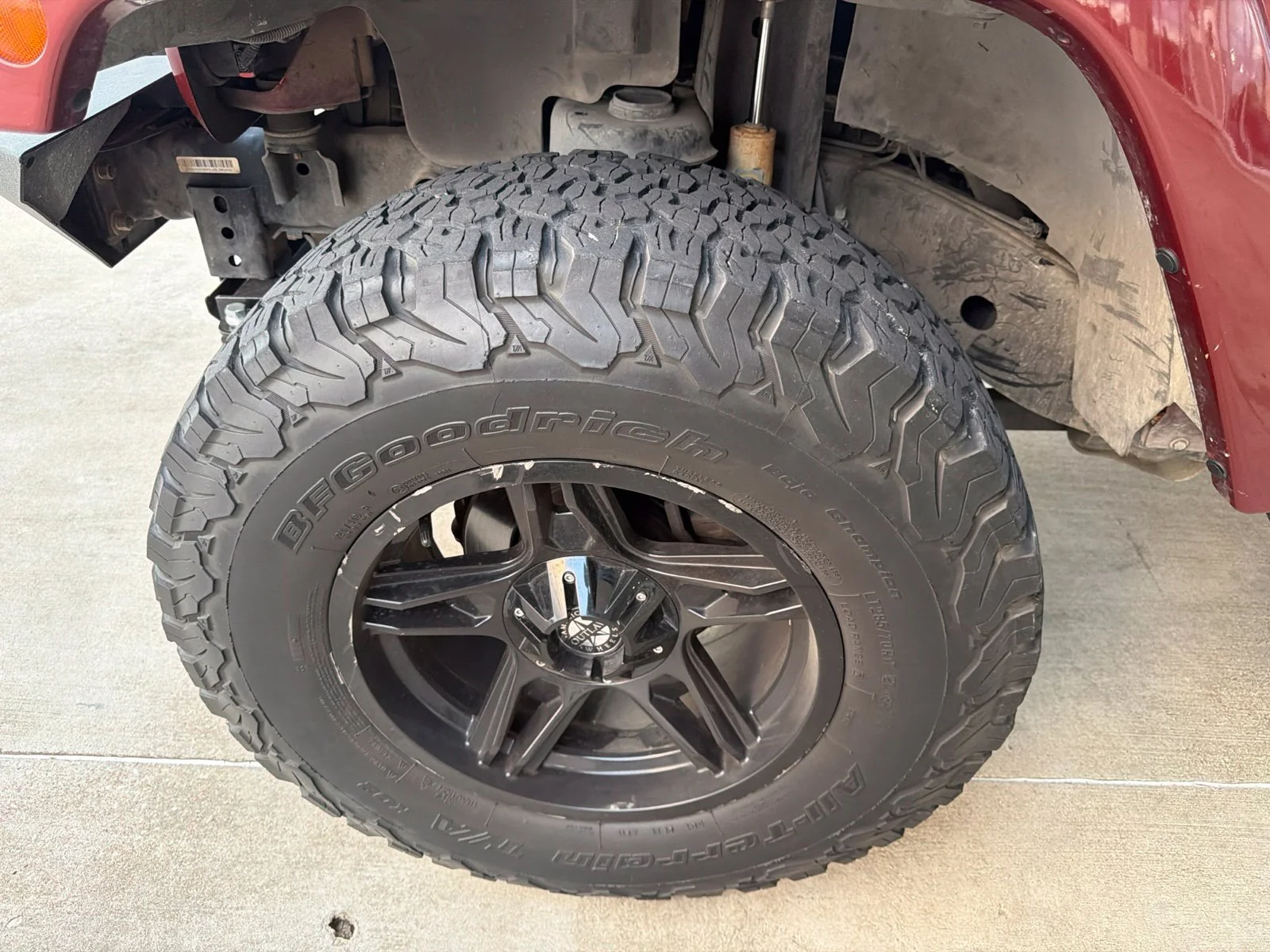 Used 2007 Jeep Wrangler Unlimited Sahara with VIN 1J4GB59157L107050 for sale in Dallas, TX