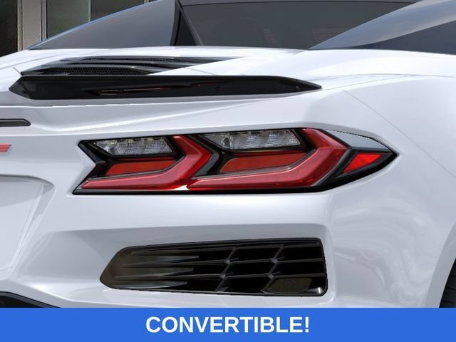 New 2027 Arctic White Chevrolet 3LT image 13