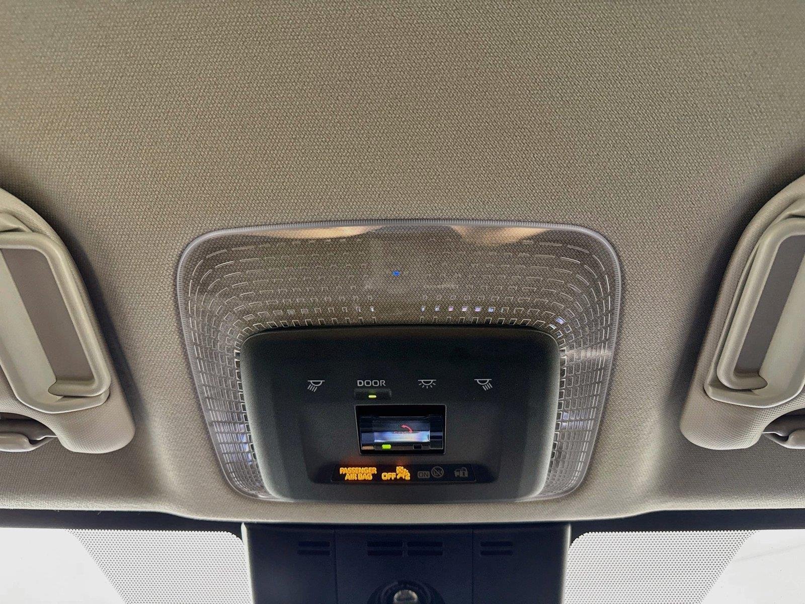 Used 2025 Wind Chill Pearl Toyota LE image 6