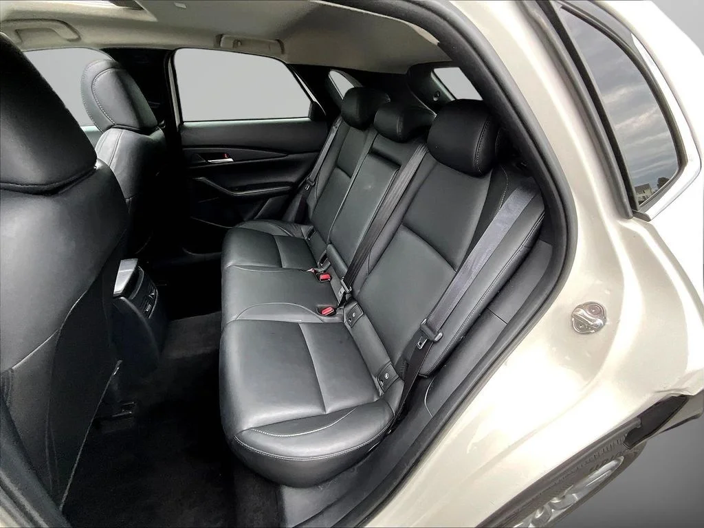 Used 2025 Snowflake White Pearl Mazda 2.5 S Preferred Package image 23