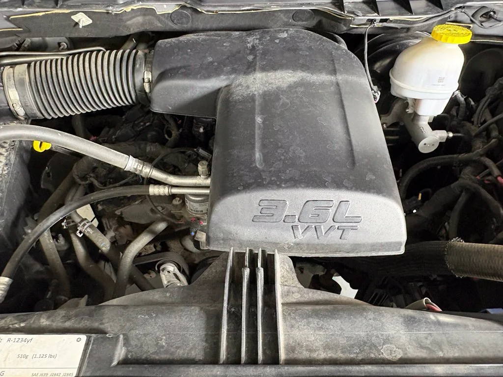 Used 2024 Silver Ram SLT image 36