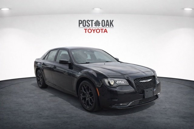 2020 Chrysler 300 S