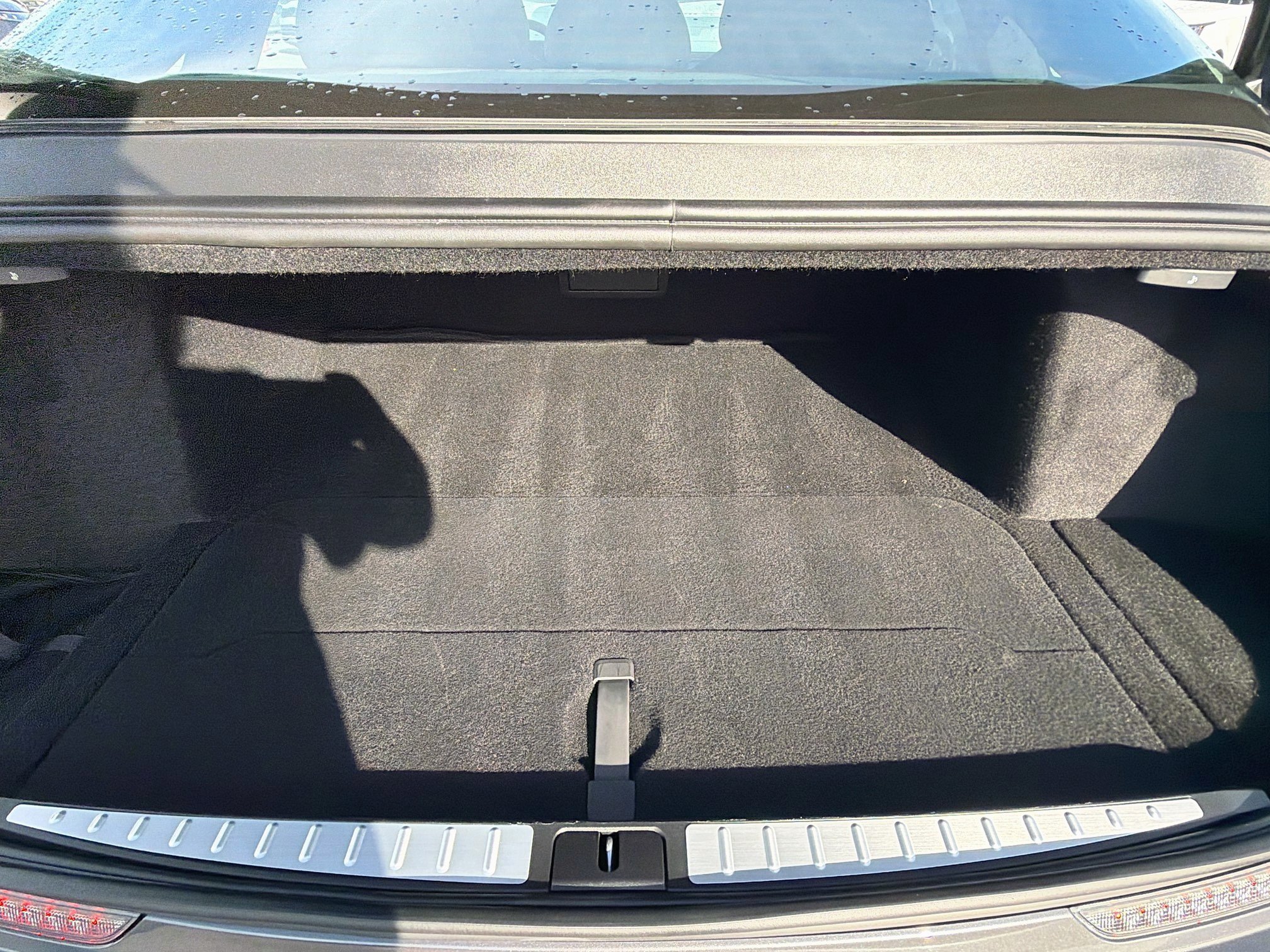 Used 2024 Quantum Gray Metallic Lucid Touring image 12