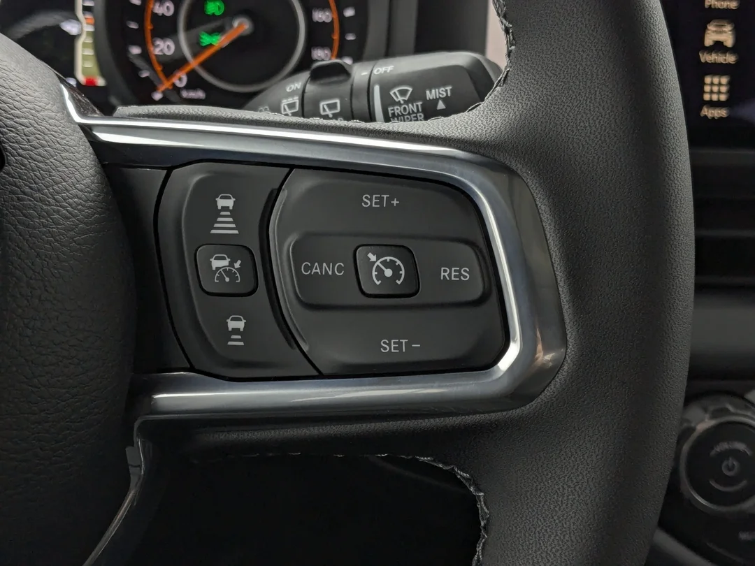 New 2026 Black Jeep Sahara - - 4x4 - Body- Color Top - Safety Group - 3.6L Pentastar V6 - Remote Start & More! image 16