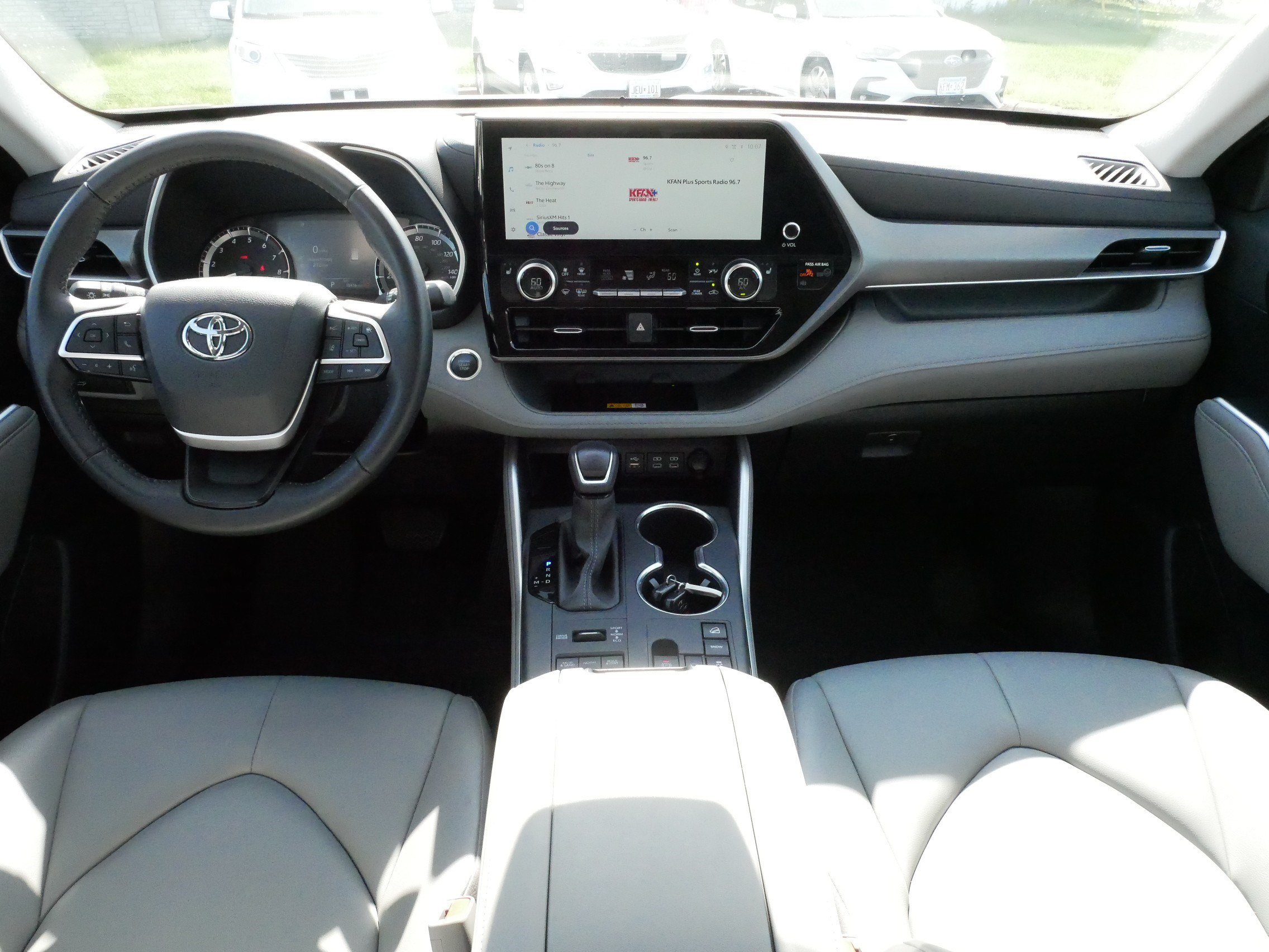 Certified Used 2025 CELESTIAL SILVER Toyota XLE image 10