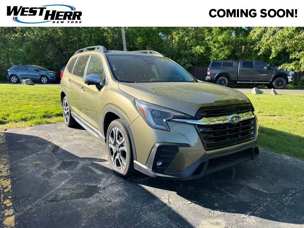 2023 Subaru Ascent Limited 7 Passenger's photo