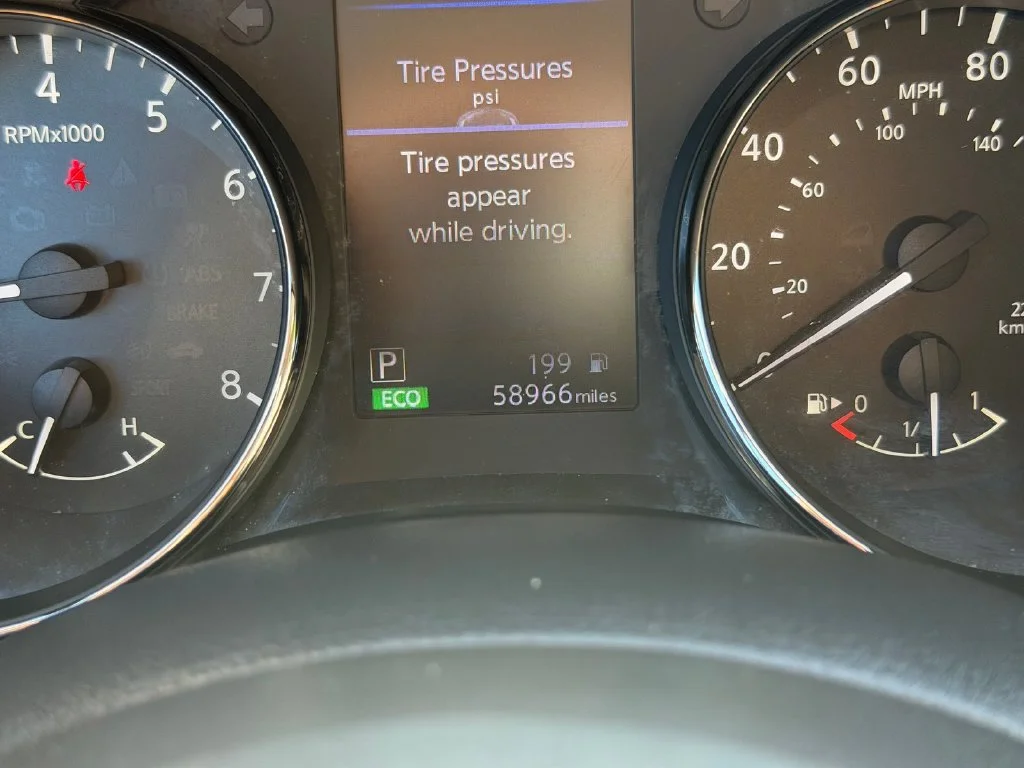 Used 2019 White Nissan SV image 31