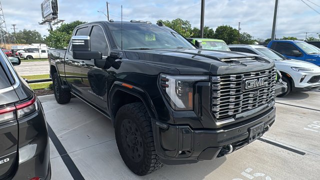 Certified Used 2025 Onyx Black GMC Denali Ultimate image 3