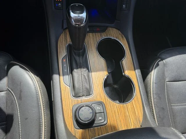 Used 2018 Black GMC Denali image 25