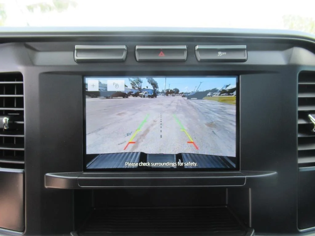New 2024 Oxford White Ford F-250® XL image 21