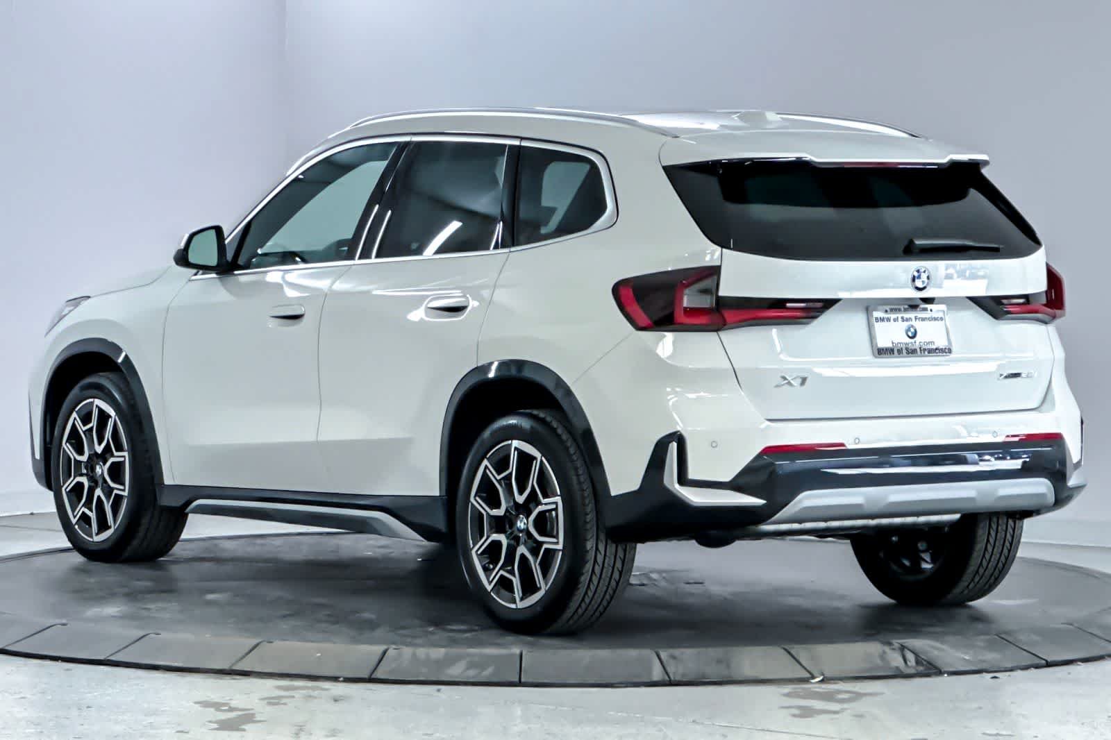 Used 2026 Alpine White BMW xDrive28i image 6