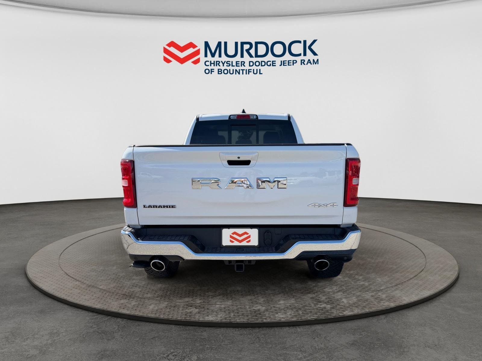 Used 2025 Ivory White Tri-Coat Pearlcoat Ram Laramie image 4