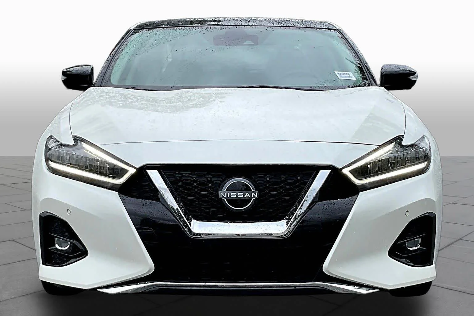Pre-Owned 2023 Nissan Maxima Platinum