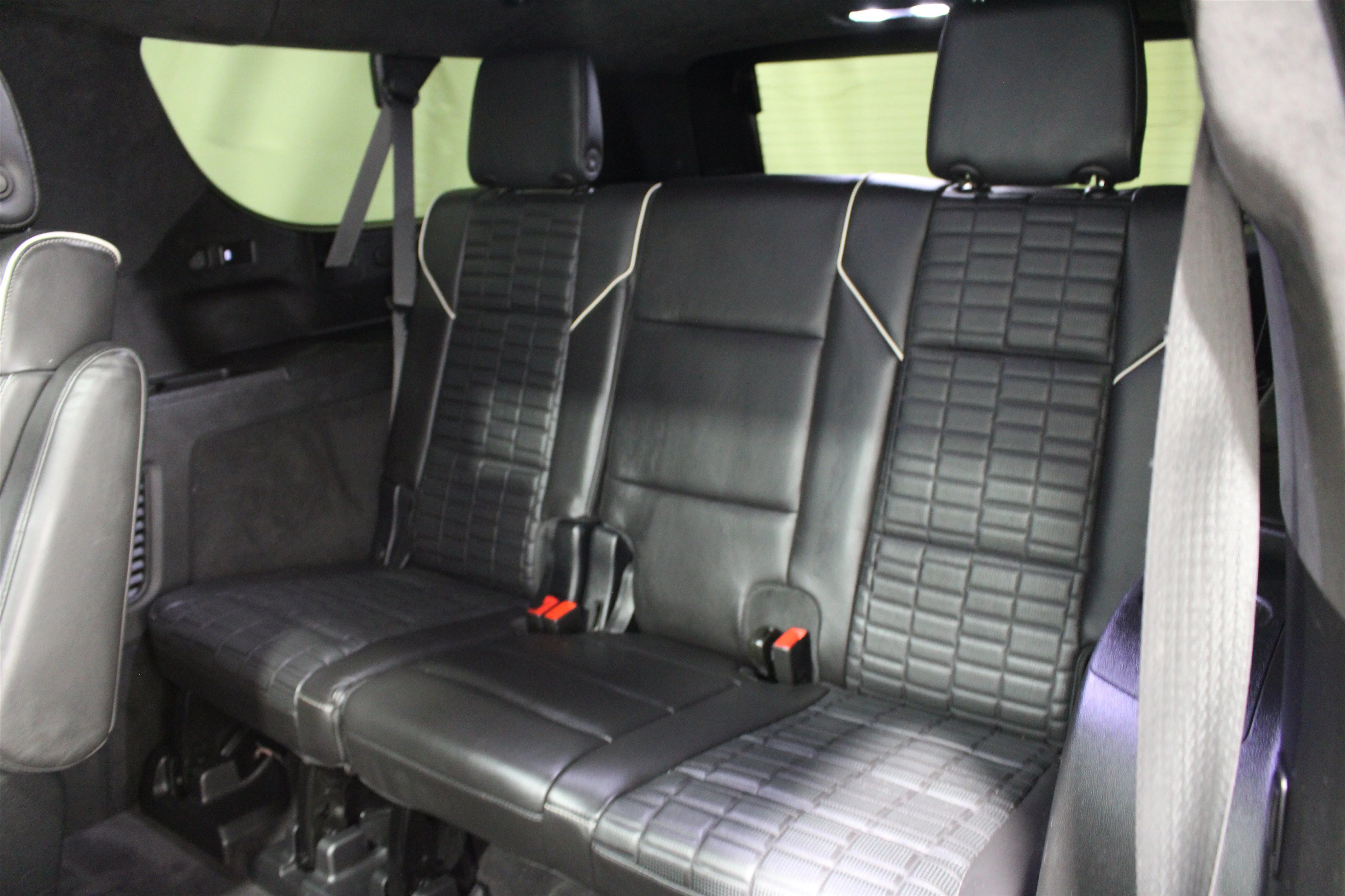 2022 Cadillac Escalade ESV Sport Platinum - Photo 24