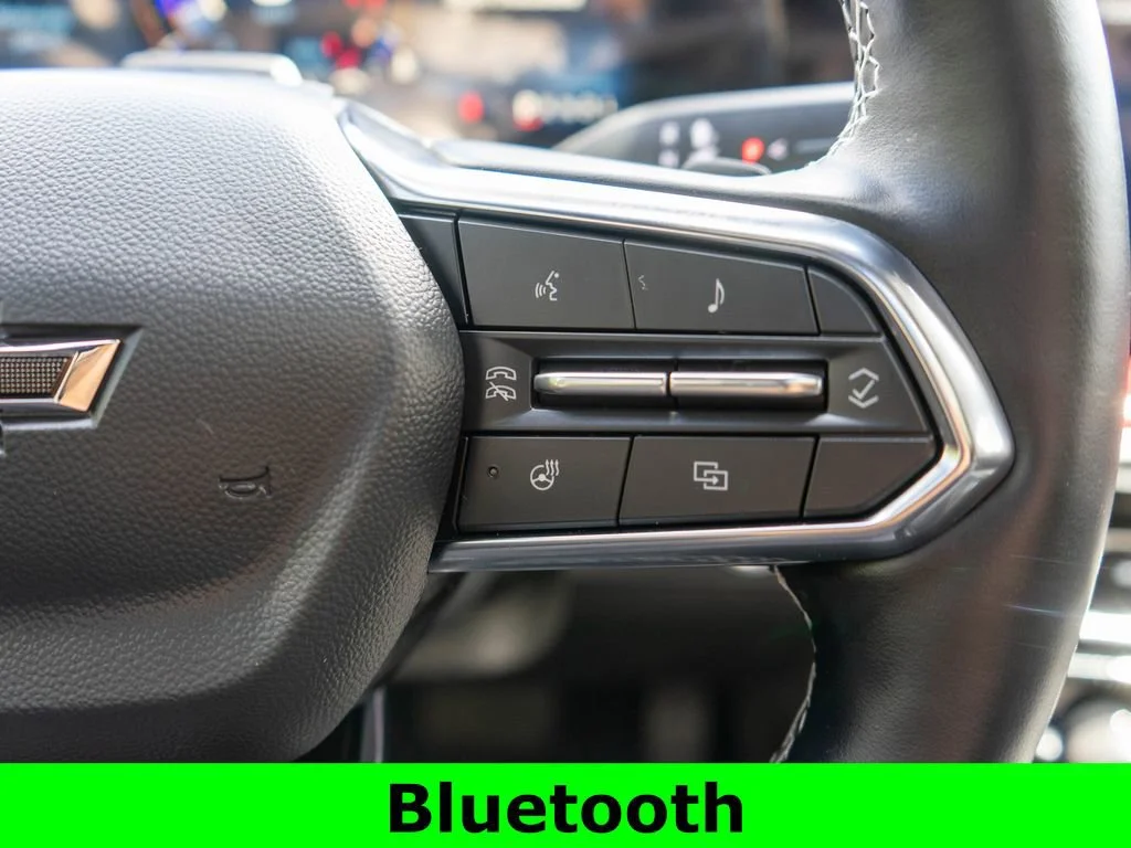 Used 2026 Polar White Tricoat Chevrolet Z71 image 21