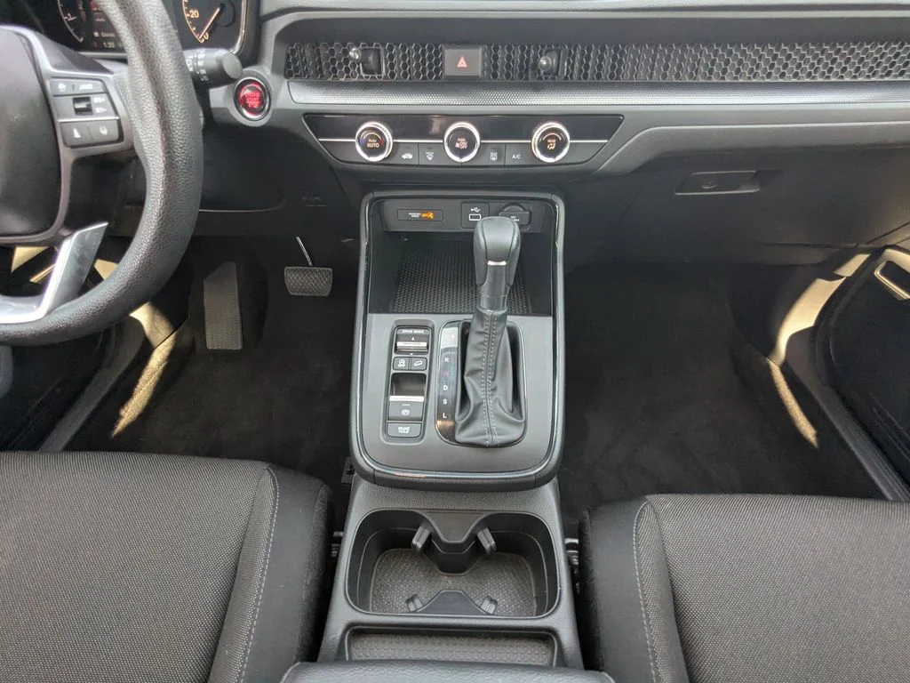 Used 2024  Honda LX image 22