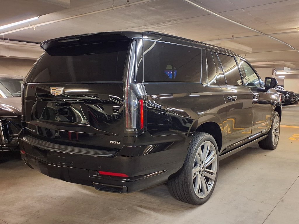 2026 Cadillac Escalade ESV Platinum Sport - Photo 6