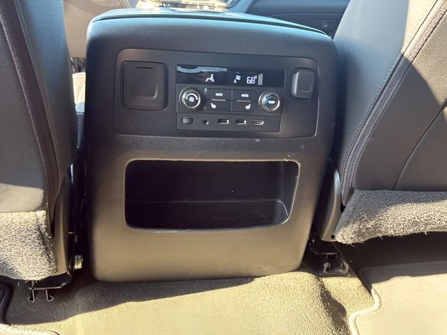 Used 2017 Silver Chevrolet Premier image 26