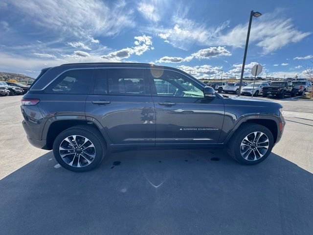 Used 2025 Gray Jeep Overland 4xe image 6