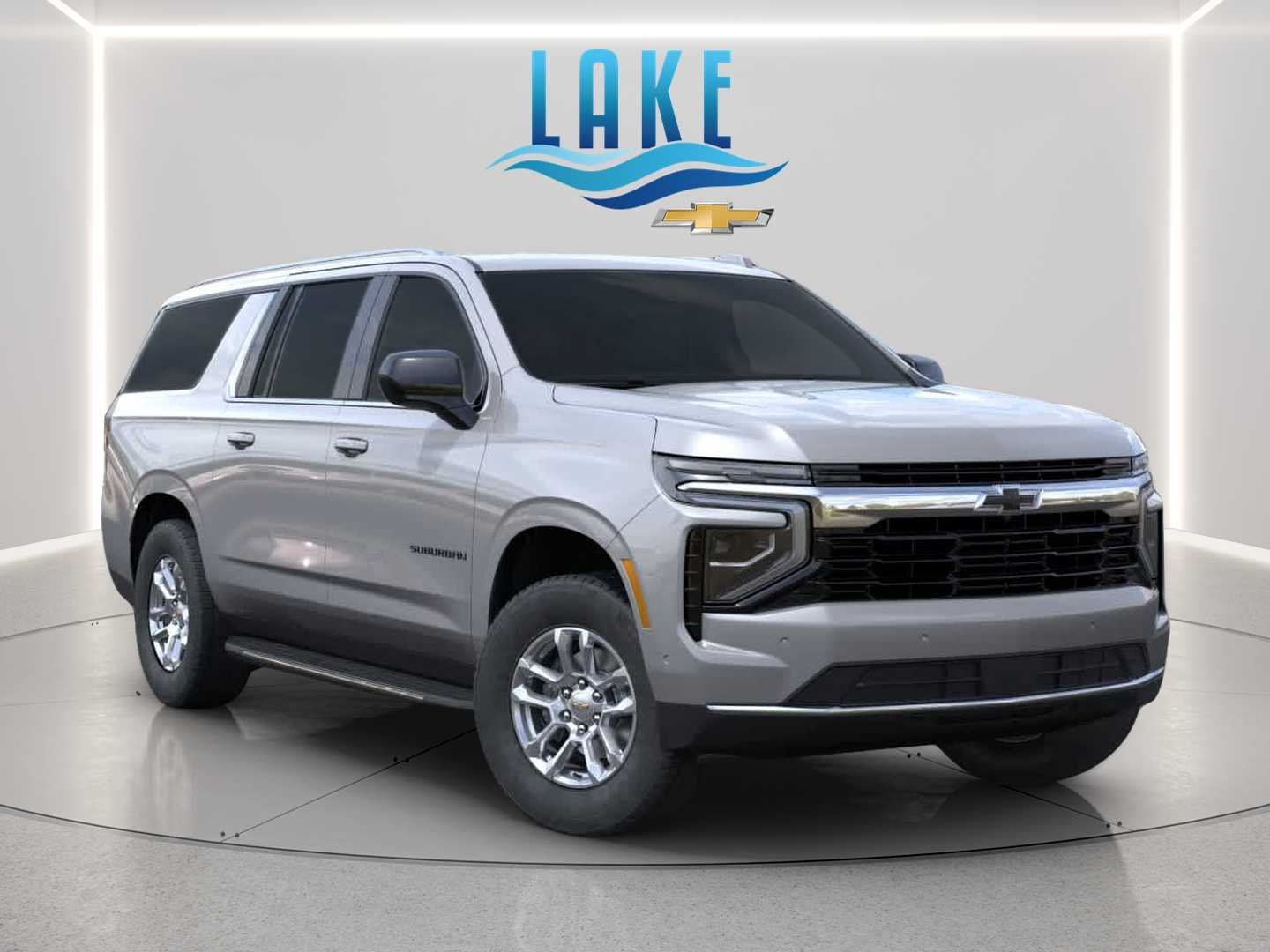 2026 Chevrolet Suburban LS - Photo 6