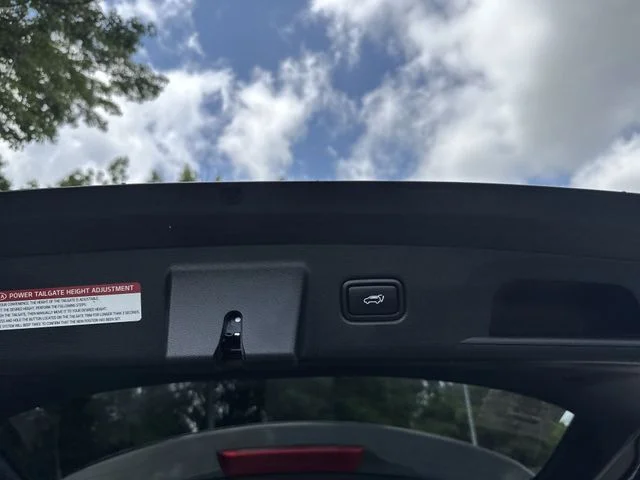 Used 2020 Green Kia EX image 14