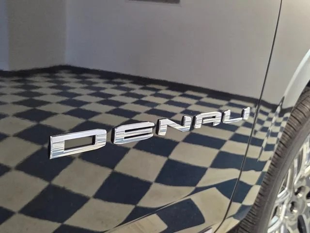 New 2026 Onyx Black GMC Denali Ultimate image 9