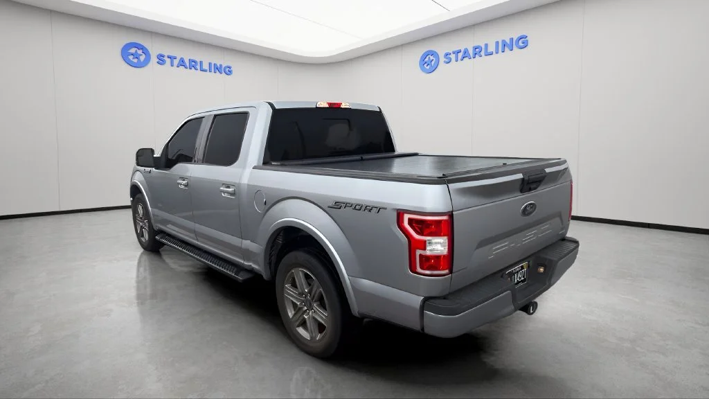 Used 2020  Ford XL image 2