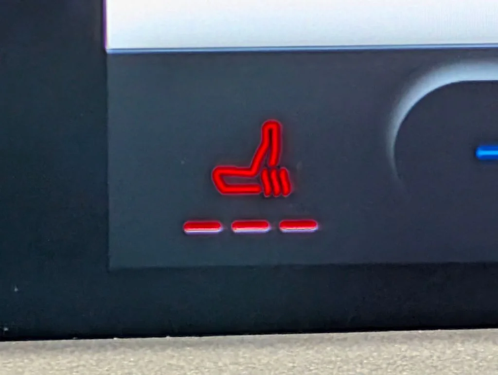 New 2026 Space White Metallic Ford Badlands® image 6