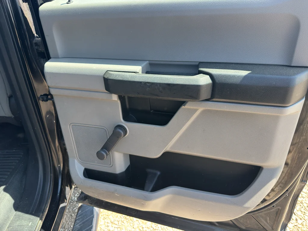 Used 2017 Shadow Black Ford XL image 14