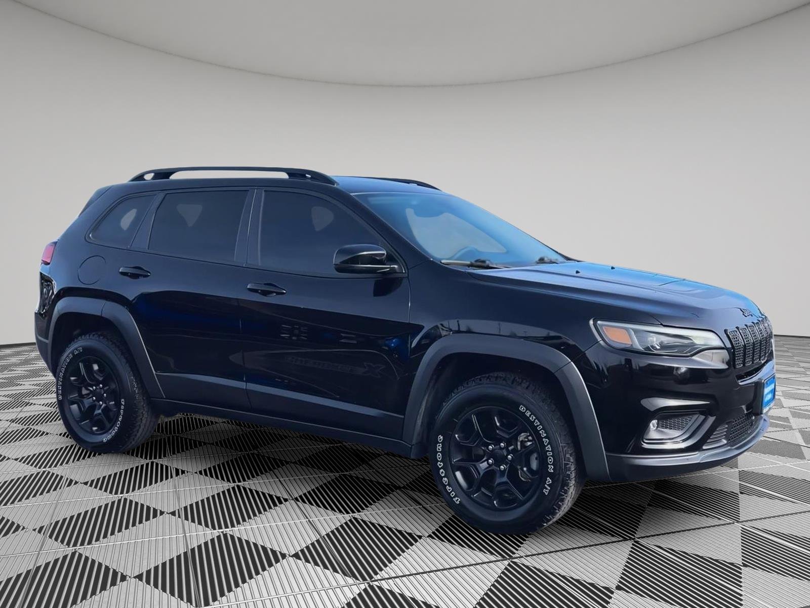 Used 2022 Jeep Cherokee X with VIN 1C4PJMCX8ND526324 for sale in Kansas City