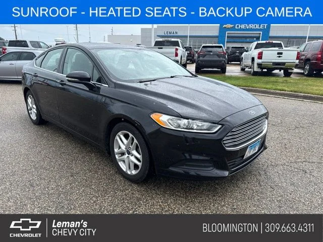 Used 2016 Black Ford SE image 1