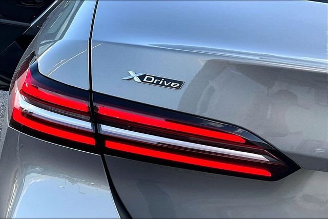 2024 BMW 5 Series 530i - Photo 30