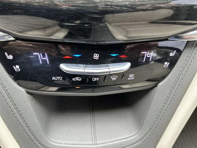 Used 2020 White Cadillac Premium Luxury image 19
