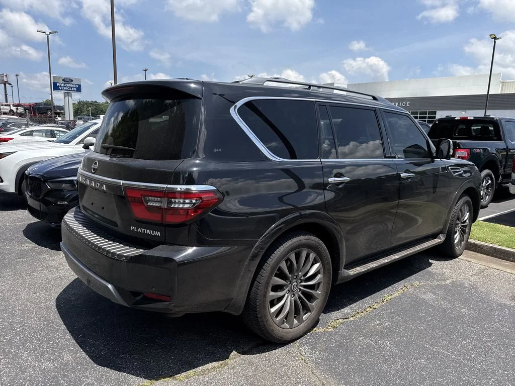 Used 2024 Black Nissan Platinum image 19
