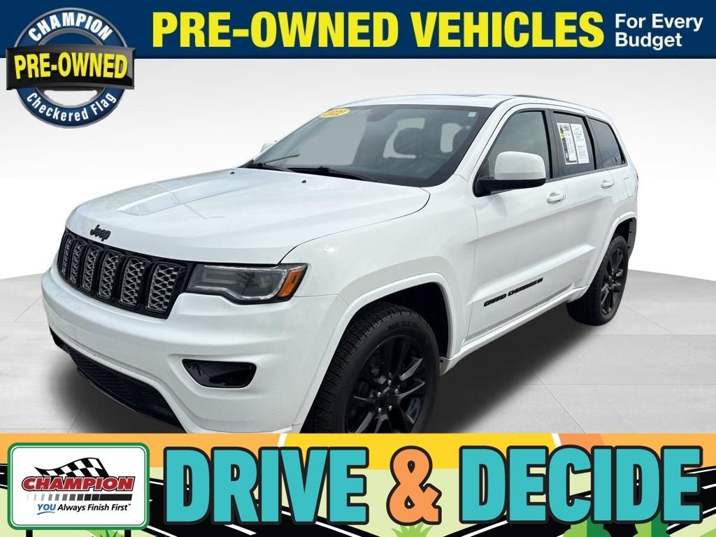Used 2022 White Jeep Laredo X image 1