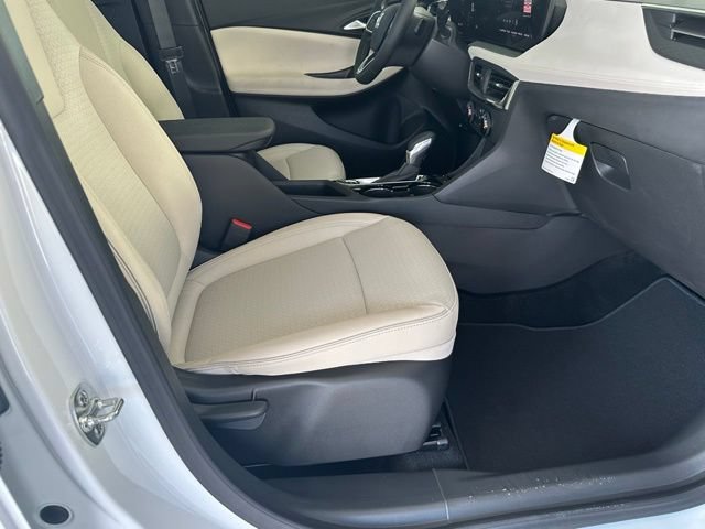 New 2026 Summit White Buick Preferred image 36