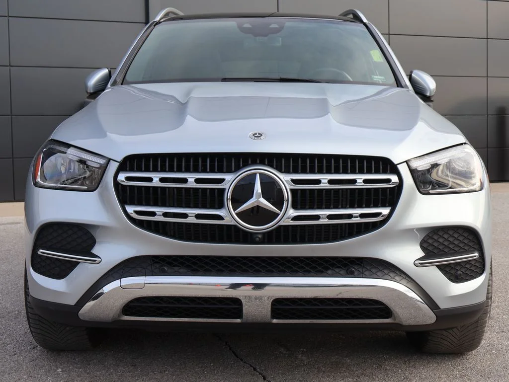 Used 2025 Black Mercedes-Benz GLE 350 image 7