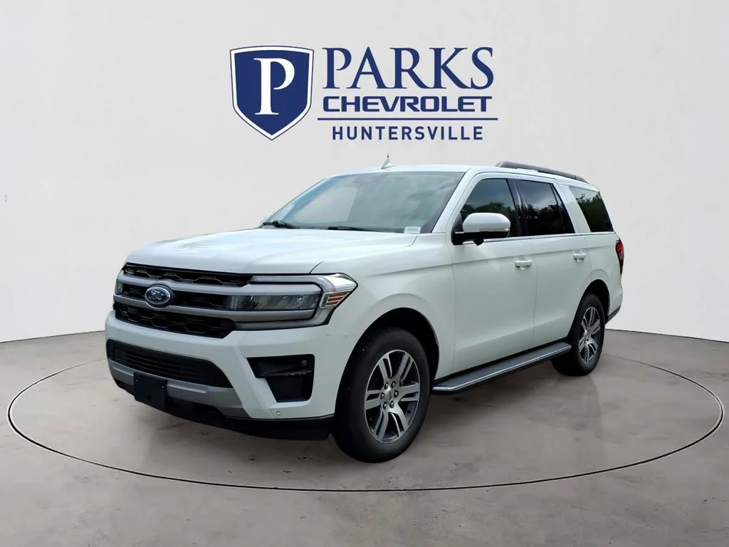 Used 2022 White Ford XLT image 29