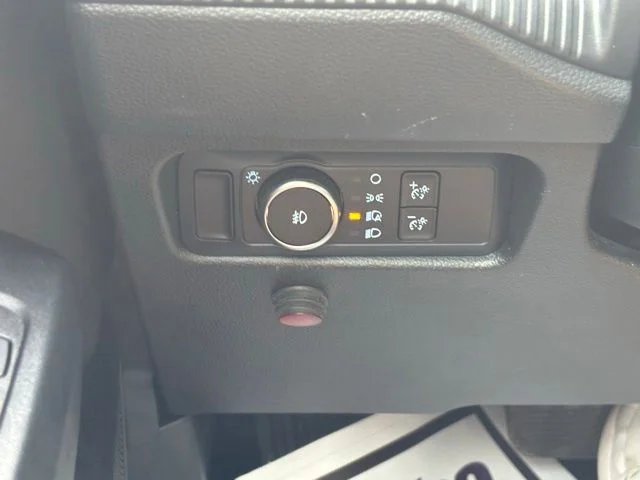 Used 2024 White Ford XL image 31