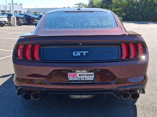 Used 2018 Red Ford GT Premium image 6