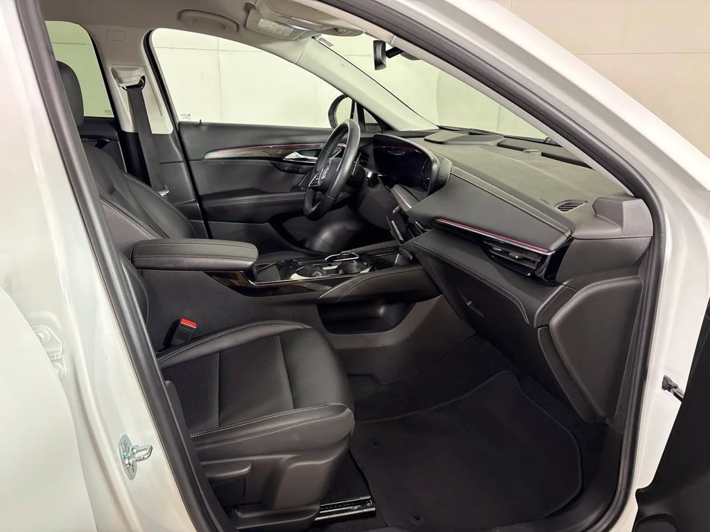 Used 2024 White Buick Preferred image 20